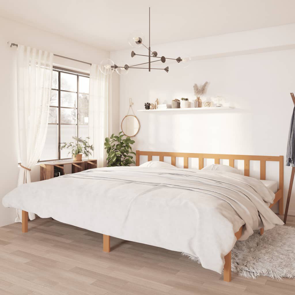 vidaXL Bed Frame without Mattress Honey Brown Solid Wood 200x200 cm