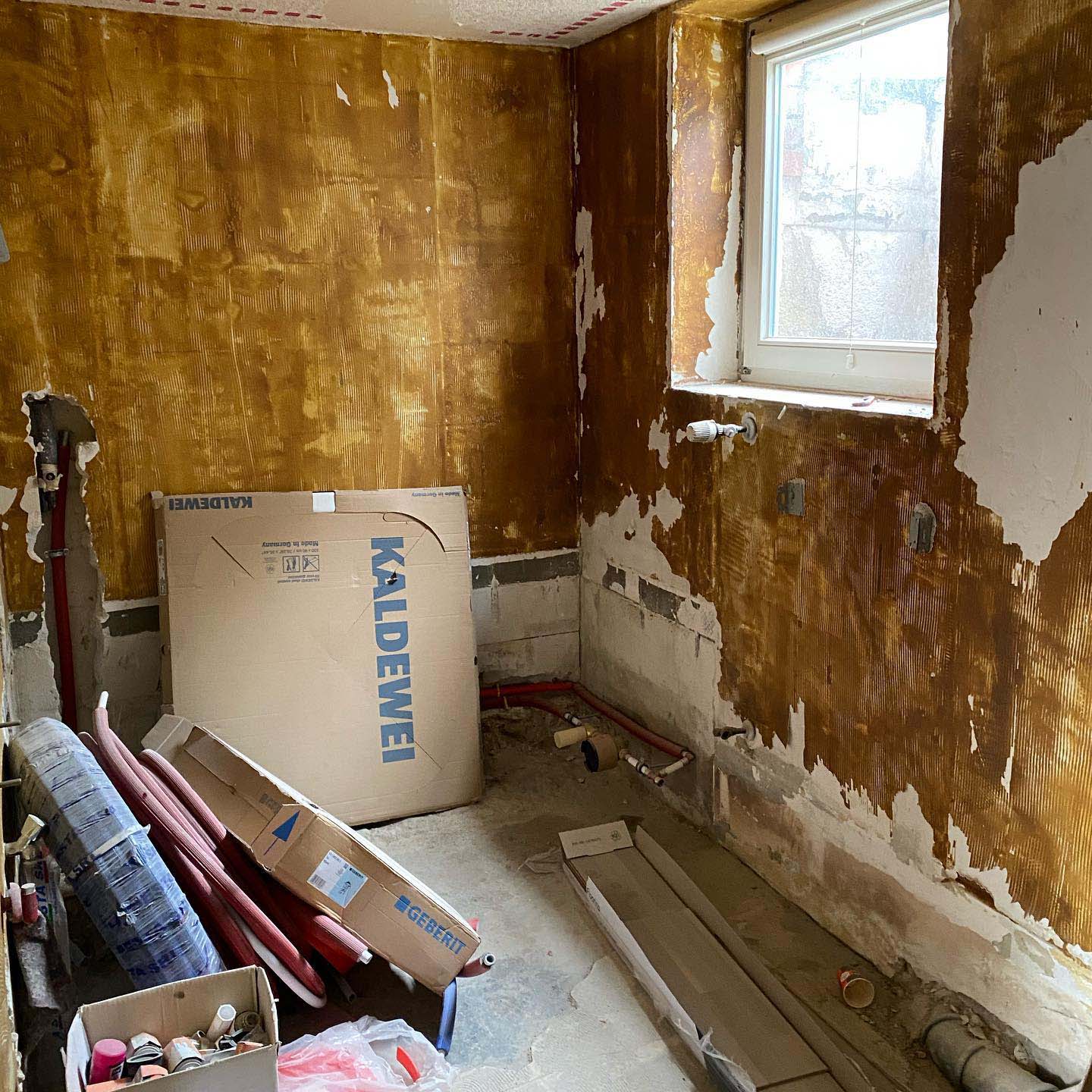 Empty bathroom space in renovation